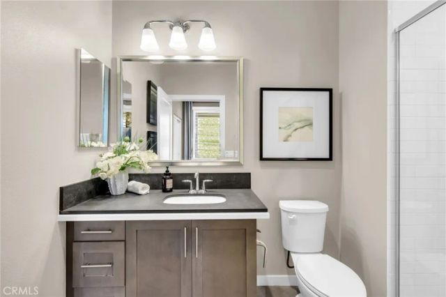 101 Alder Ridge, Lake Forest, CA 92610