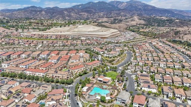 101 Alder Ridge, Lake Forest, CA 92610