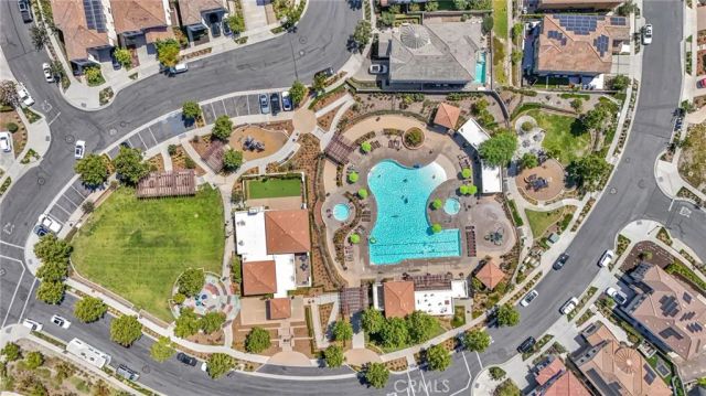 101 Alder Ridge, Lake Forest, CA 92610
