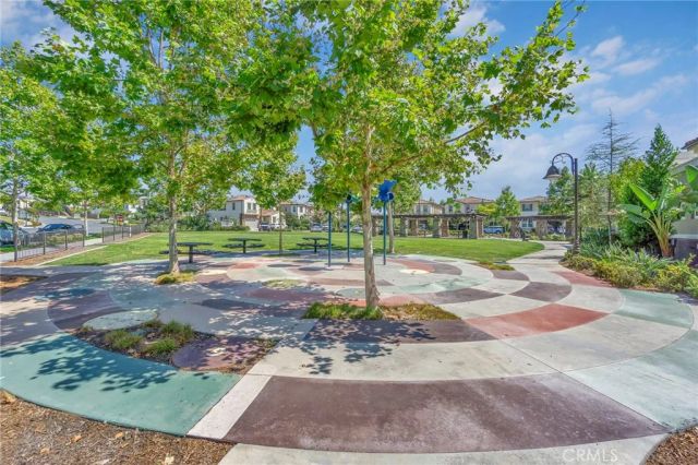 101 Alder Ridge, Lake Forest, CA 92610