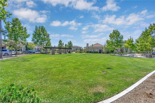 101 Alder Ridge, Lake Forest, CA 92610
