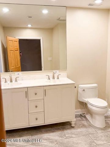 104 Catalpa Drive, Natchez, MS 39120