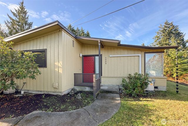 3009 Oakcrest Loop, Port Angeles, WA 98362