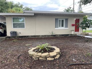 2829 21ST STREET N, St Petersburg, FL 33713