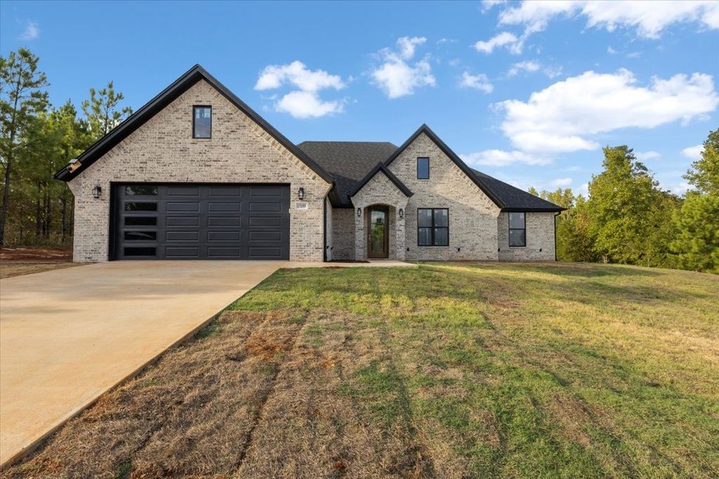 17155 Island Lake Dr., Tyler, TX 75708