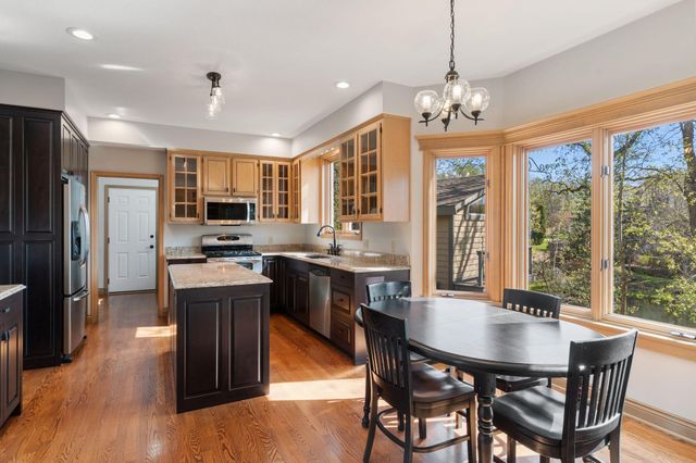 17718 Kingsway Path, Lakeville, MN 55044