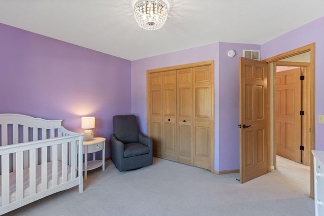 17718 Kingsway Path, Lakeville, MN 55044