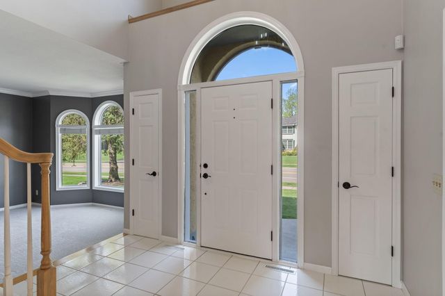 17718 Kingsway Path, Lakeville, MN 55044