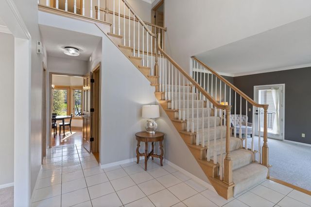 17718 Kingsway Path, Lakeville, MN 55044