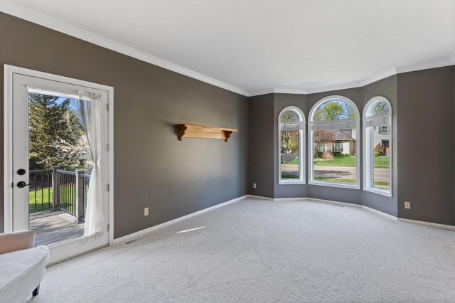 17718 Kingsway Path, Lakeville, MN 55044