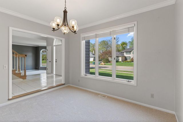 17718 Kingsway Path, Lakeville, MN 55044