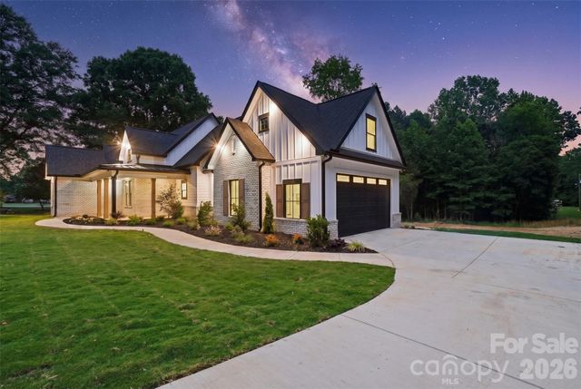 540 Rocklyn Drive, Rock Hill, SC 29730