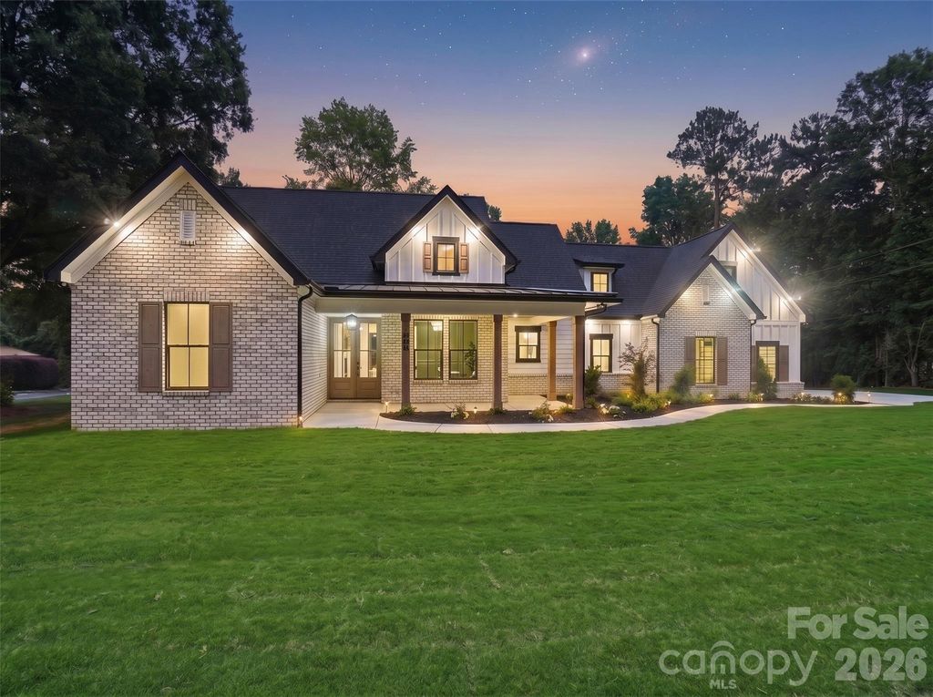 540 Rocklyn Drive, Rock Hill, SC 29730