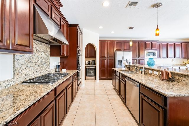 6057 Twilight Cove Circle, Las Vegas, NV 89131