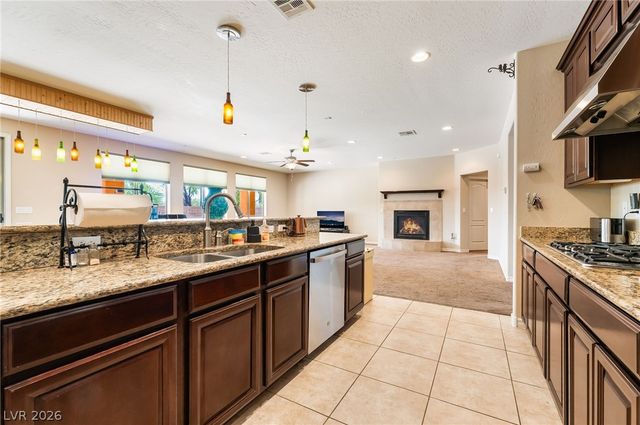6057 Twilight Cove Circle, Las Vegas, NV 89131