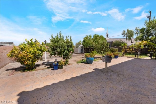 6057 Twilight Cove Circle, Las Vegas, NV 89131