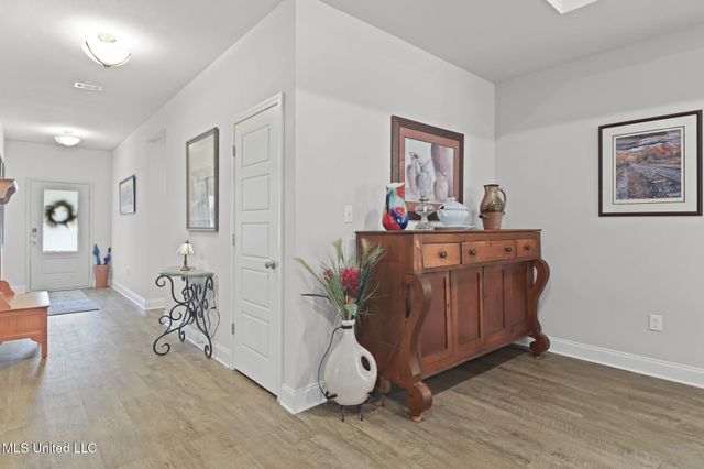 11209 Shorecrest Road, Biloxi, MS 39532