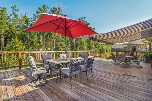 11209 Shorecrest Road, Biloxi, MS 39532