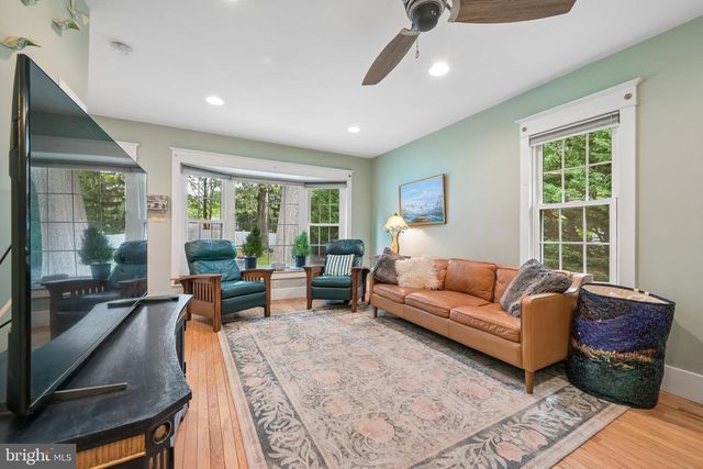 121 VILLANOVA RD, Glassboro, NJ 08028
