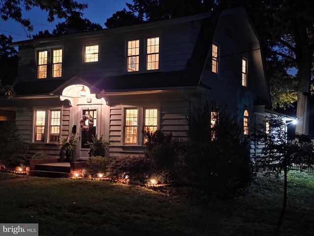 121 VILLANOVA RD, Glassboro, NJ 08028