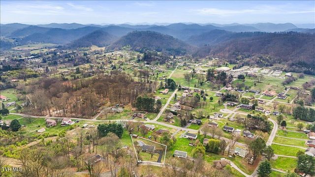 316 Winding Road, Bristol, TN 37620