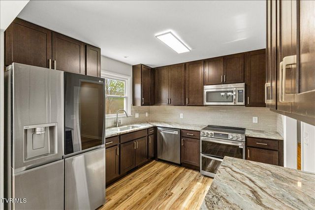 316 Winding Road, Bristol, TN 37620