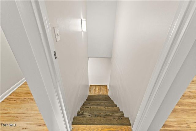 316 Winding Road, Bristol, TN 37620