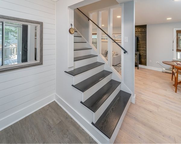 19 Jefferson St, Newburyport, MA 01950