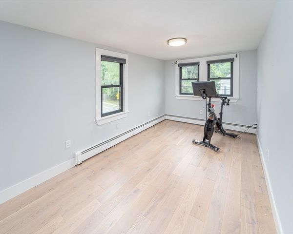 19 Jefferson St, Newburyport, MA 01950