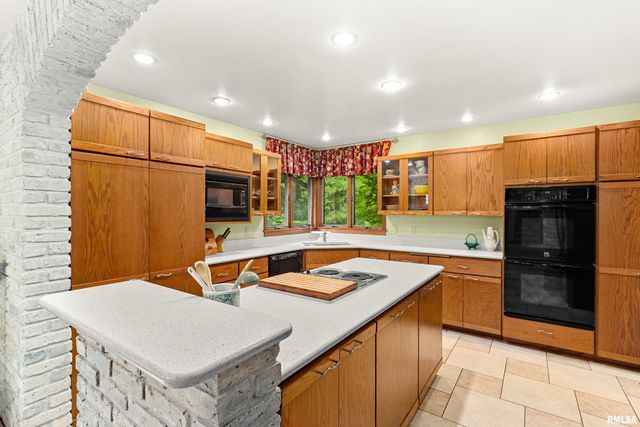 12205 N WAKE ROBIN Way, Dunlap, IL 61525