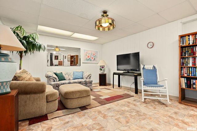 12205 N WAKE ROBIN Way, Dunlap, IL 61525