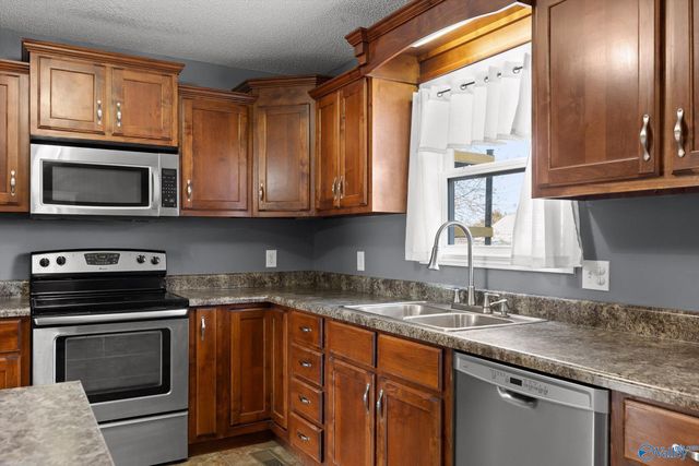 2424 County Road 505, Fort Payne, AL 35968