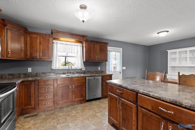 2424 County Road 505, Fort Payne, AL 35968