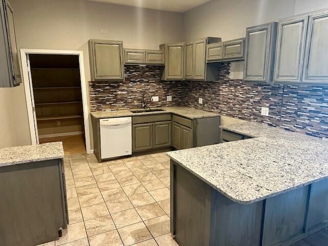 9223 E County Rd 6700, Lubbock, TX 79403