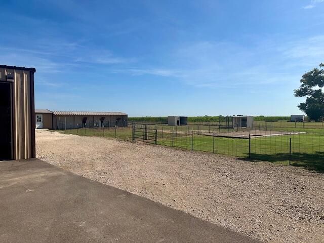 9223 E County Rd 6700, Lubbock, TX 79403