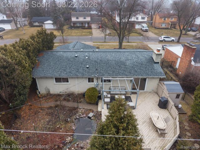 19771 Hickory Leaf Street, Southfield, MI 48076