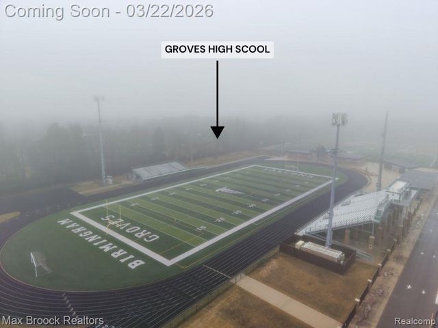 19771 Hickory Leaf Street, Southfield, MI 48076