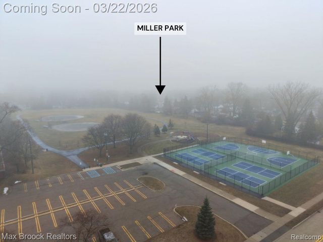 19771 Hickory Leaf Street, Southfield, MI 48076