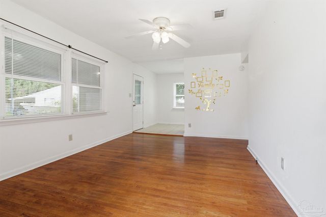 6710 Malvern St, Pensacola, FL 32506