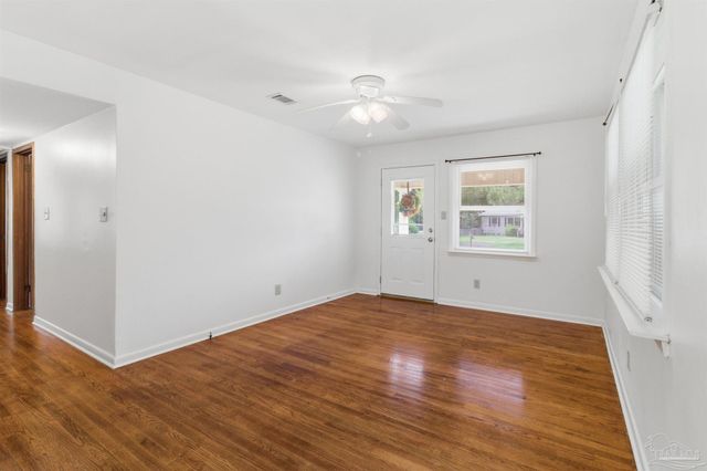 6710 Malvern St, Pensacola, FL 32506