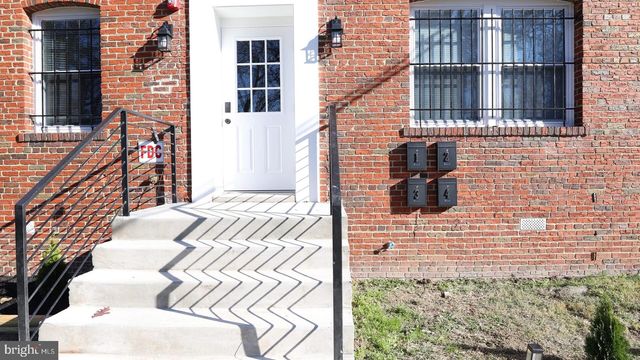2916 2ND ST SE, Washington, DC 20032