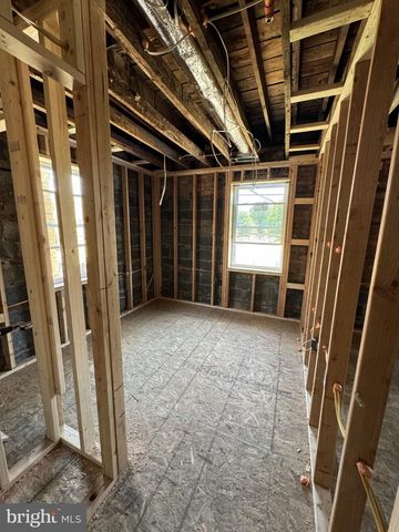 2916 2ND ST SE, Washington, DC 20032