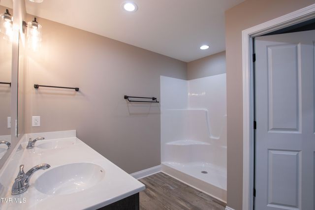 17150 Sedona Drive, Abingdon, VA 24211