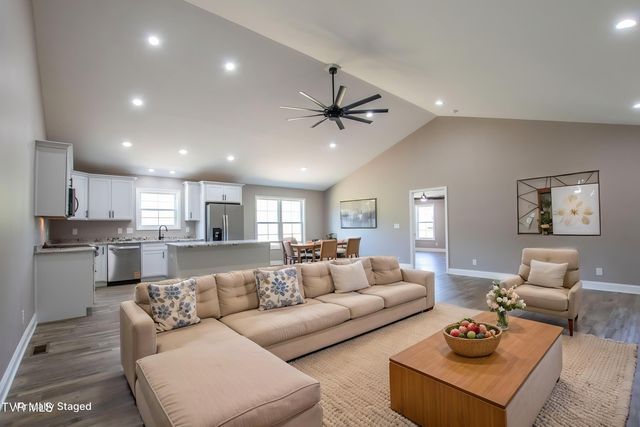 17150 Sedona Drive, Abingdon, VA 24211