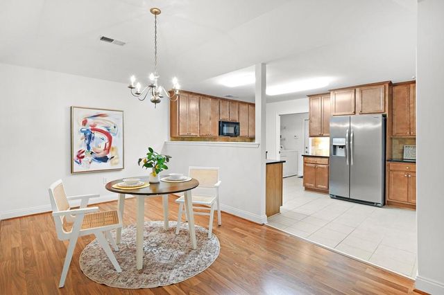 2365 Chimney Cottage Circle NE 14, Marietta, GA 30066