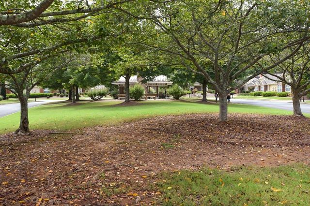 2365 Chimney Cottage Circle NE 14, Marietta, GA 30066