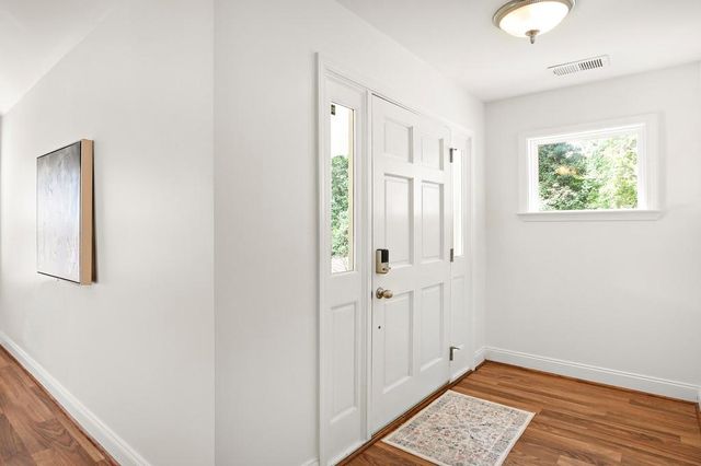 2365 Chimney Cottage Circle NE 14, Marietta, GA 30066