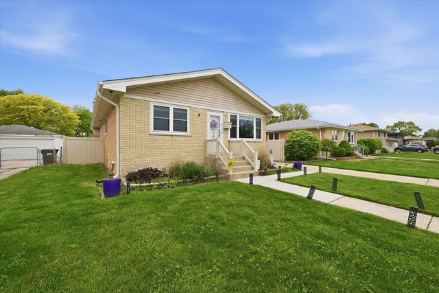 10352 Leslie Lane, Chicago Ridge, IL 60415