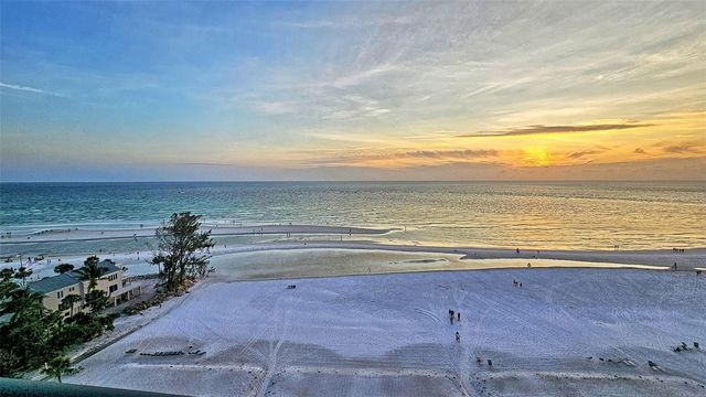 20 WHISPERING SANDS DRIVE 1201, Sarasota, FL 34242