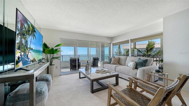 20 WHISPERING SANDS DRIVE 1201, Sarasota, FL 34242
